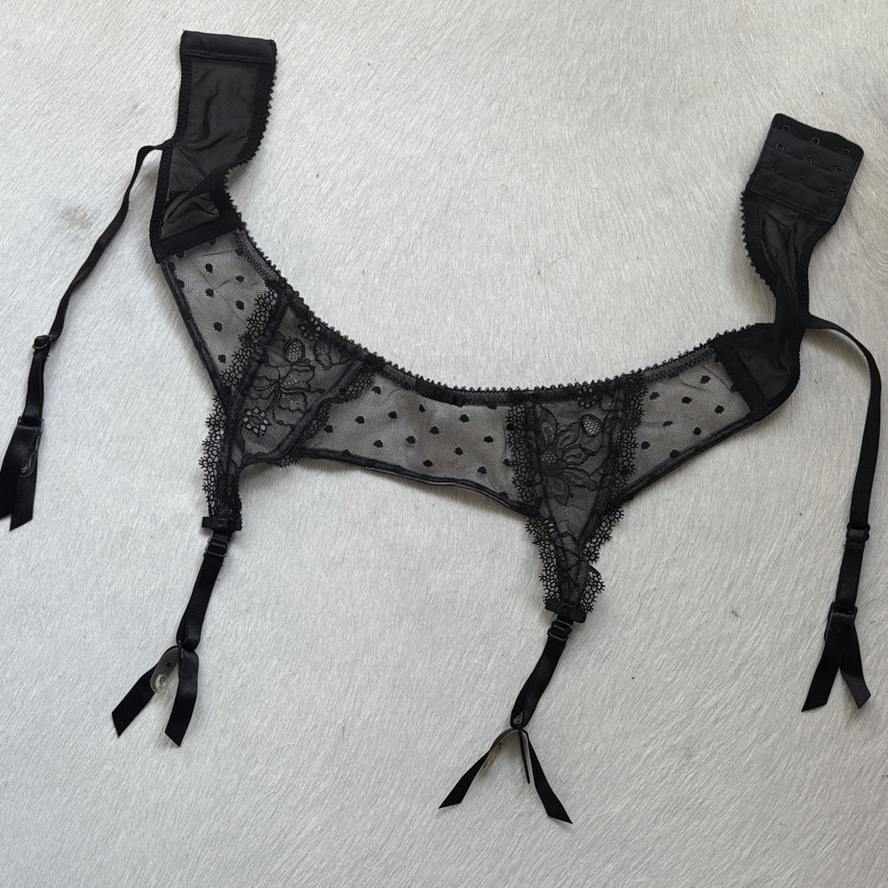 Elegant Black Lace Garter Belt + free🦋 pasties